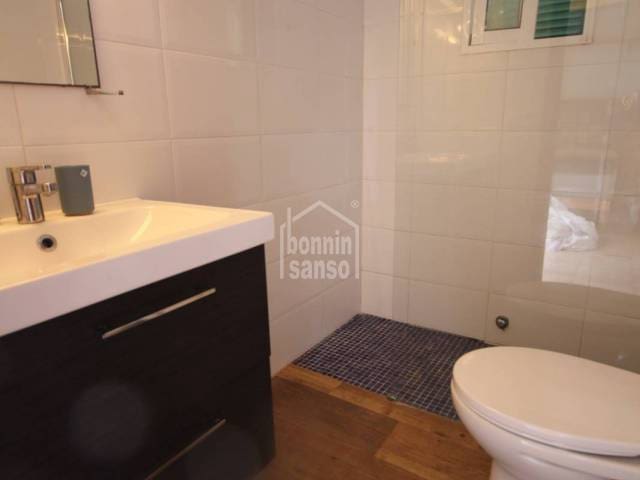 1 sovrum Strandlägenhet till salu i Ciutadella de Menorca med pool - 190 000 € (Ref: 9624034)