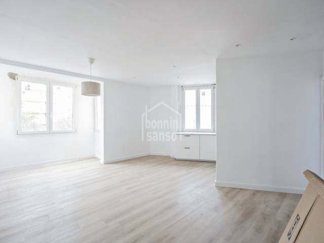 2 sovrum Lägenhet till salu i Mahon / Mao - 260 000 € (Ref: 9626499)