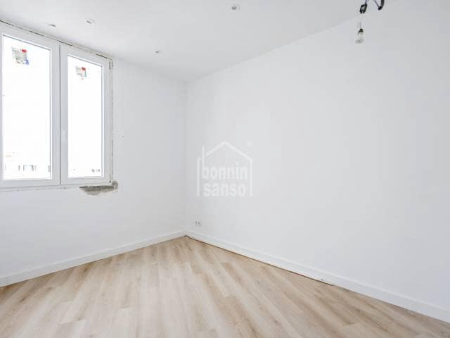 2 sovrum Lägenhet till salu i Mahon / Mao - 260 000 € (Ref: 9626499)