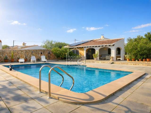 3 slaapkamer Villa te koop in San Luis / Sant Lluís met zwembad garage - € 1.100.000 (Ref: 9631389)