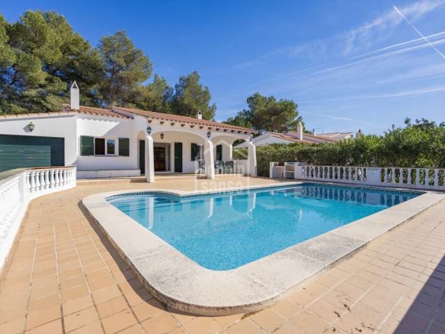 3 bedroom Villa for sale in Es Mercadal with garage - € 635,000 (Ref: 9691387)