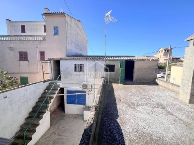 4 bedroom Penthouse for sale in Vilafranca de Bonany - € 389,000 (Ref: 9697813)