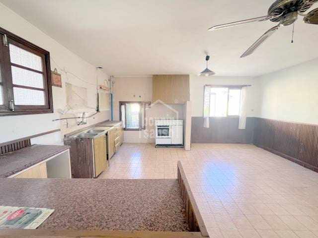 4 bedroom Penthouse for sale in Vilafranca de Bonany - € 389,000 (Ref: 9697813)