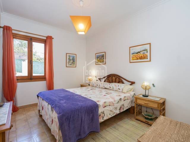 6 bedroom Villa for sale in Es Mercadal with pool - € 620,000 (Ref: 9715320)