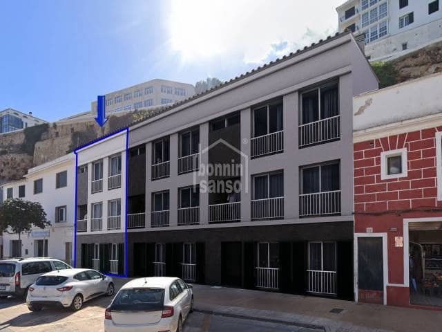 3 soveværelse Lejlighed til salg i Mahón / Maó - € 439.000 (Ref: 9726902)