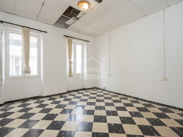 2 bedroom Flat for sale in Mahon / Mao - € 290,000 (Ref: 9730885)