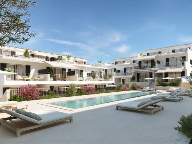 2 bedroom Flat for sale in Es Mercadal with pool - € 557,000 (Ref: 9733953)