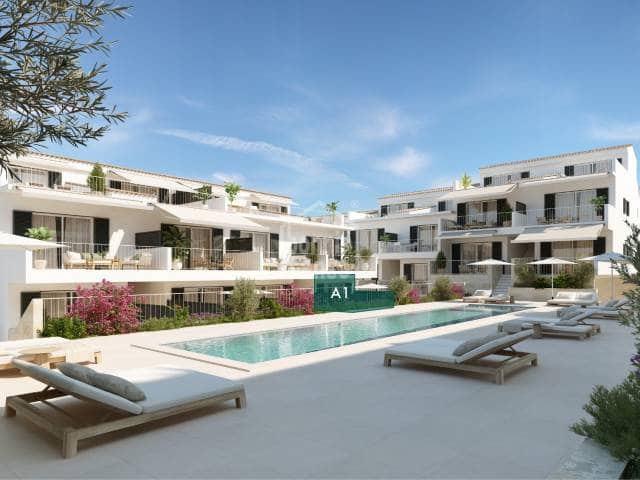 2 bedroom Flat for sale in Es Mercadal with pool - € 557,000 (Ref: 9733953)