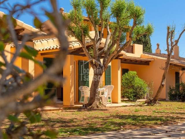 1 slaapkamer Strandappartement te koop in Ciutadella, Ciutadella de Menorca met zwembad - € 340.000 (Ref: 9739230)