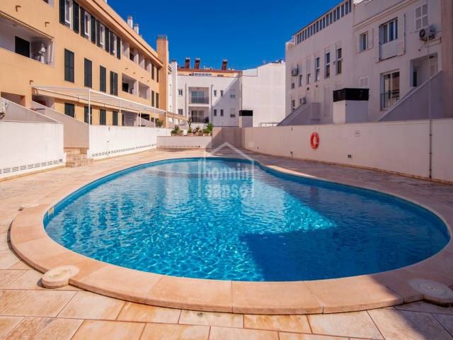 2 sovrum Lägenhet till salu i Ciutadella, Ciutadella de Menorca med pool garage - 310 000 € (Ref: 9770957)