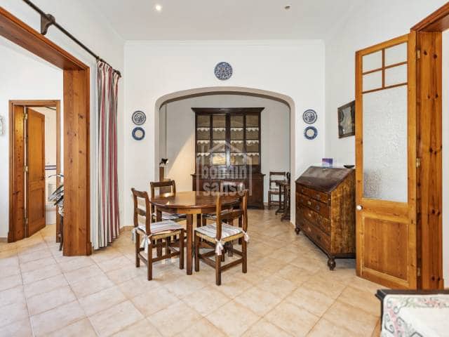 Ático de 5 habitaciones en Mahón / Maó en venta - 850.000 € (Ref: 9783365)