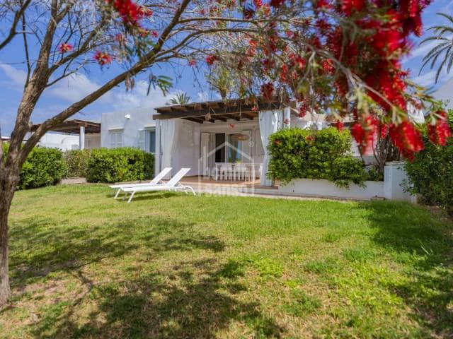 2 slaapkamer Flat te koop in Alayor / Alaior met zwembad - € 479.000 (Ref: 9797423)