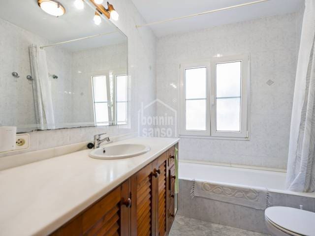 Chalet de 3 habitaciones en Mahón / Maó en venta - 1.150.000 € (Ref: 9805529)