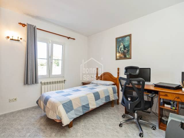 Chalet de 3 habitaciones en Mahón / Maó en venta - 1.150.000 € (Ref: 9805529)