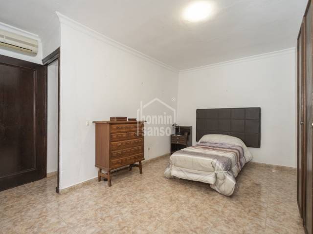 3 bedroom Penthouse for sale in Mahón / Maó - € 375,000 (Ref: 9806930)