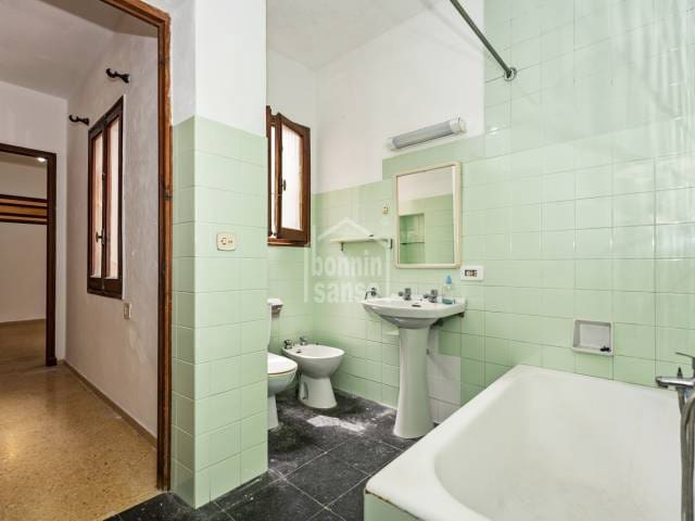 5 Zimmer Wohnung zu verkaufen in Mahón / Maó - 295.000 € (Ref: 9814670)