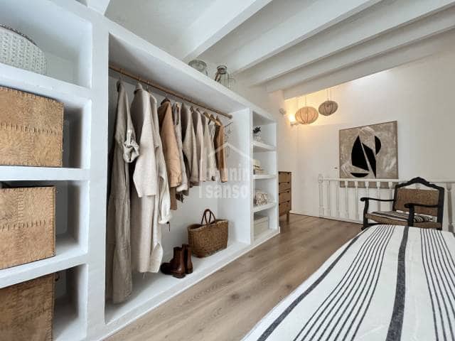 1 slaapkamer Penthouse te koop in Mahon / Mao - € 390.000 (Ref: 9819290)