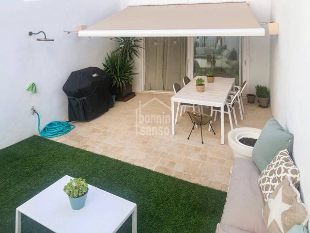 4 Zimmer Haus zu verkaufen in Ciutadella de Menorca mit Pool - 840.000 € (Ref: 9838195)