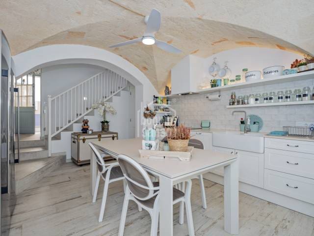 4 Zimmer Haus zu verkaufen in Ciutadella, Ciutadella de Menorca mit Pool Garage - 840.000 € (Ref: 9838195)