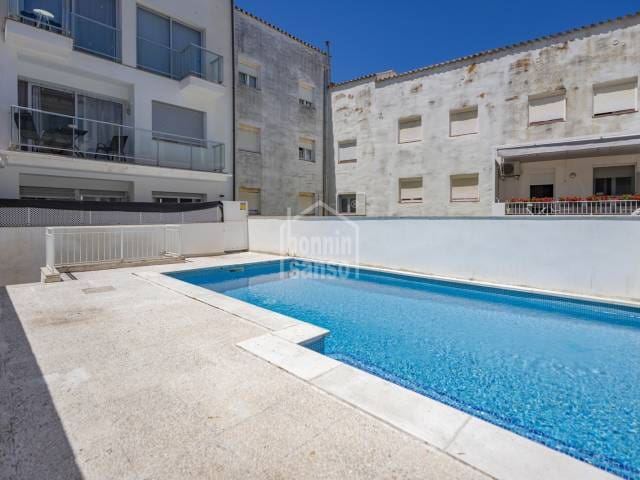 1 soveværelse Lejlighed til salg i Es Mercadal med swimmingpool - € 255.000 (Ref: 9855924)