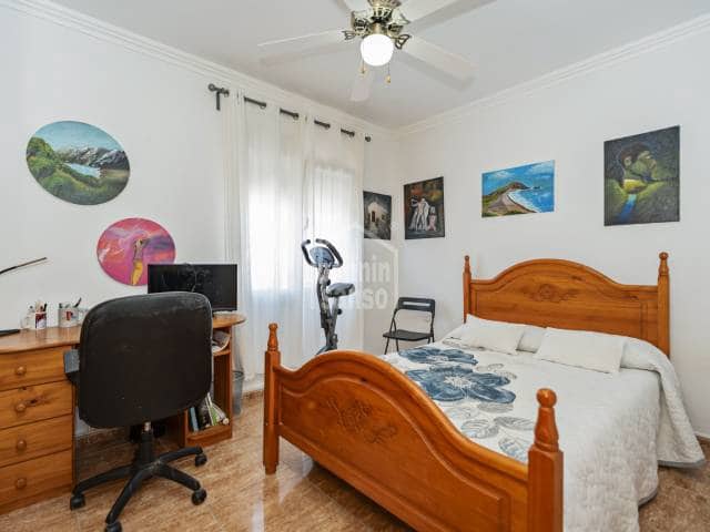 4 bedroom Flat for sale in Mahon / Mao - € 325,000 (Ref: 9860565)
