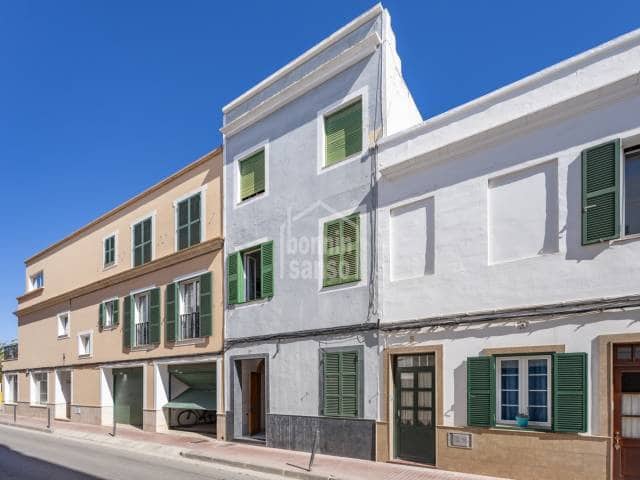 7 soverom Leilighet til salgs i Ciutadella, Ciutadella de Menorca - € 640 000 (Ref: 9865487)
