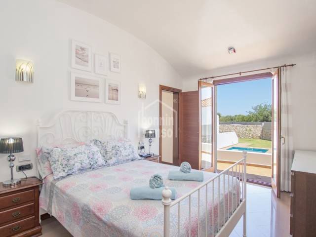 4 soverom Villa til salgs i Ciutadella de Menorca med svømmebasseng garasje - € 1 330 000 (Ref: 9865893)
