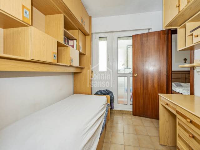 3 soveværelse Lejlighed til salg i Mahón / Maó - € 325.000 (Ref: 9877758)