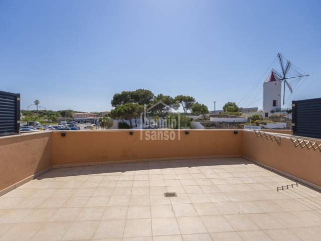 3 makuuhuone Asunto myytävänä paikassa Es Castell - 373 000 € (Ref: 9883549)