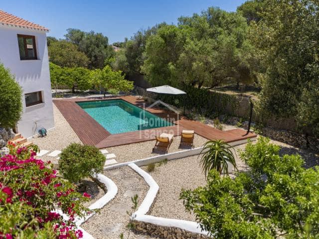 4 sypialnia Willa na sprzedaż w Es Castell z basenem - 690 000 € (Ref: 9889344)