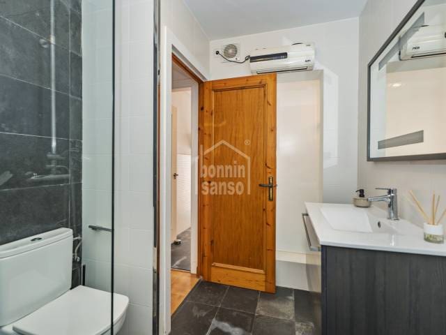 3 soveværelse Strandlejlighed til salg i Mahon / Mao - € 775.000 (Ref: 9889692)