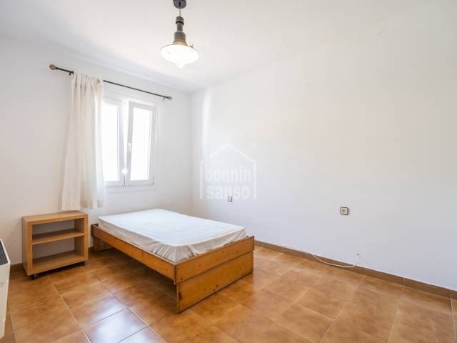 3 soveværelse Strandlejlighed til salg i Mahon / Mao - € 775.000 (Ref: 9889692)