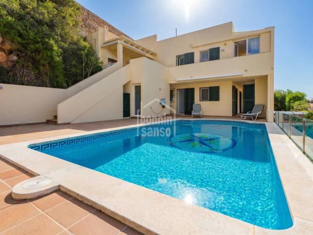 3 sovrum Villa till salu i Es Mercadal med pool - 1 200 000 € (Ref: 9895050)