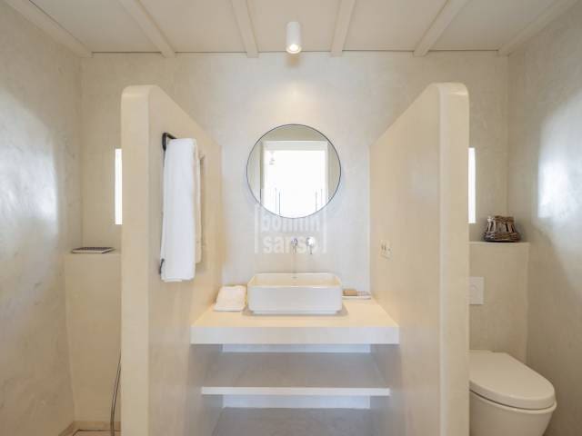 2 bedroom Beach Apartment for sale in Mahon / Mao with garage - € 1,450,000 (Ref: 9905245)