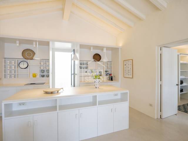 2 bedroom Beach Apartment for sale in Mahon / Mao with garage - € 1,450,000 (Ref: 9905245)