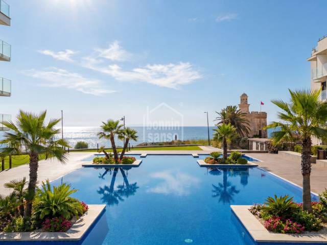 2 bedroom Flat for sale in Ciutadella de Menorca with pool - € 390,000 (Ref: 9921343)