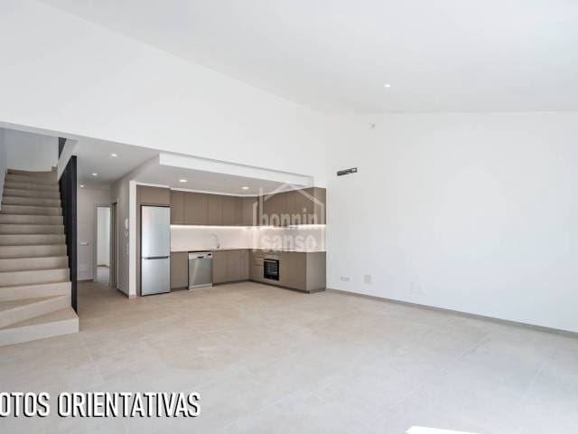 2 bedroom Flat for sale in San Luis / Sant Lluis - € 450,000 (Ref: 9922909)
