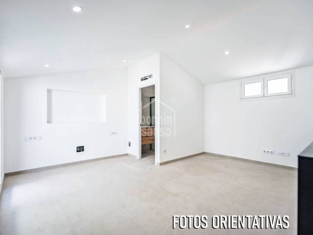 2 bedroom Flat for sale in San Luis / Sant Lluis - € 450,000 (Ref: 9922910)