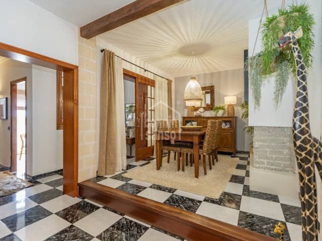 3 soveværelse Penthouse til salg i Mahon / Mao med garage - € 700.000 (Ref: 9923035)