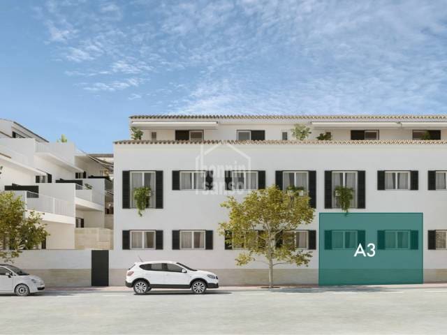 3 bedroom Flat for sale in Es Mercadal with pool garage - € 612,000 (Ref: 9927811)