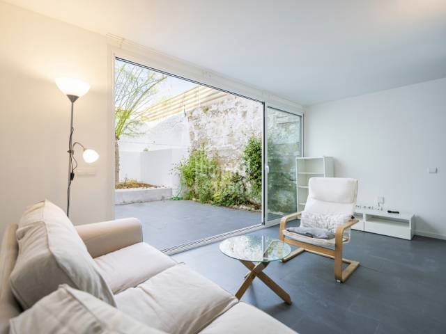 2 bedroom Flat for sale in Mahon / Mao - € 315,000 (Ref: 9929869)