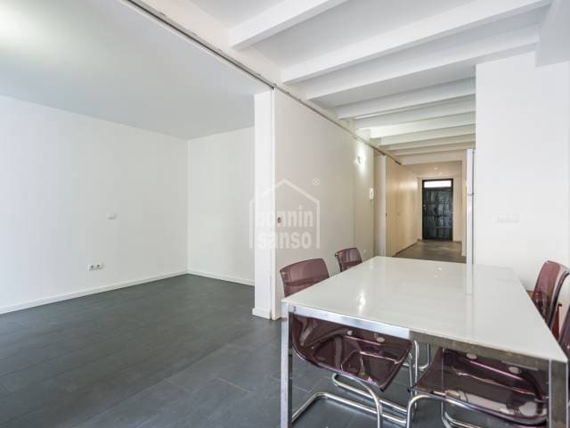 2 bedroom Flat for sale in Mahon / Mao - € 315,000 (Ref: 9929869)