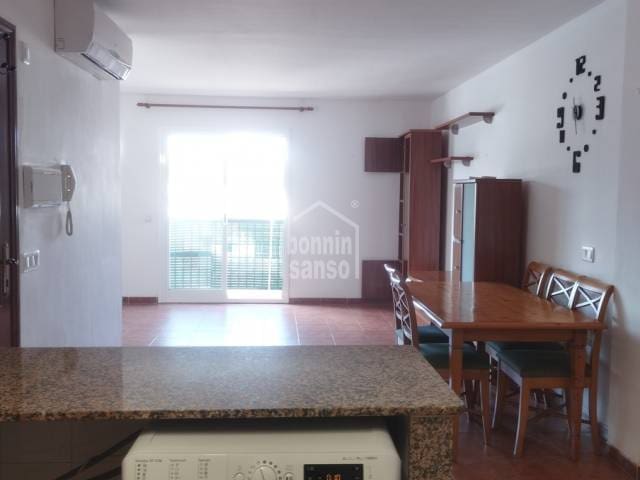 3 bedroom Flat for sale in Es Mercadal with garage - € 275,000 (Ref: 9932123)