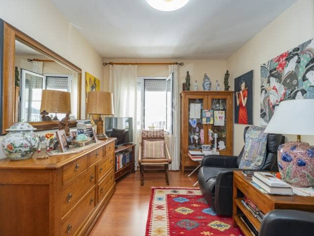 4 Zimmer Wohnung zu verkaufen in Mahón / Maó mit Pool Garage - 630.000 € (Ref: 9936671)