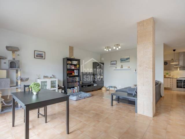 2 soverom Strandleiligheter til salgs i Es Mercadal med garasje - € 360 000 (Ref: 9936811)