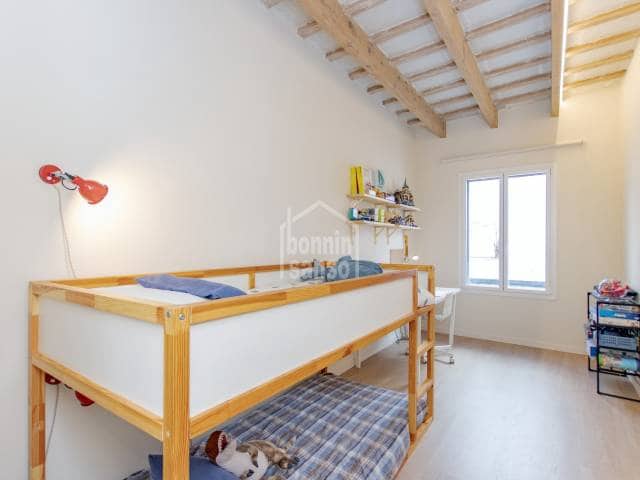 4 Zimmer Penthouse zu verkaufen in Mahón / Maó mit Garage - 790.000 € (Ref: 9943190)