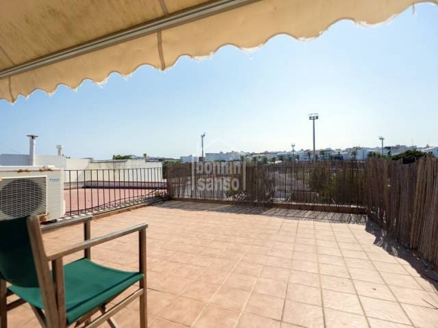 4 chambre Penthouse à vendre à Mahón / Maó avec piscine - 795 000 € (Ref: 9958247)