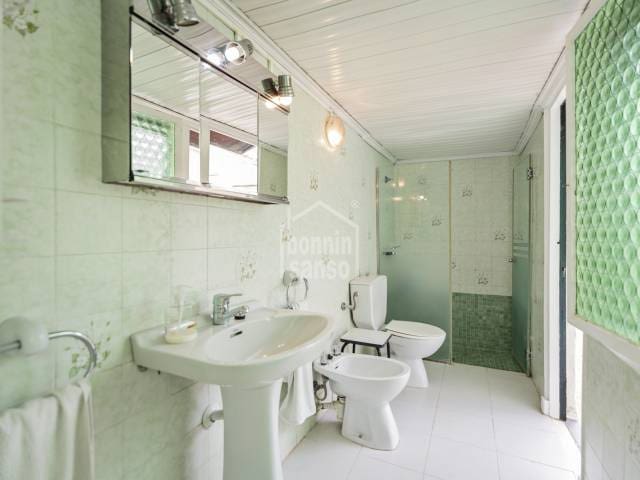 4 makuuhuone Omakotitalo myytävänä paikassa Alayor / Alaior - 430 000 € (Ref: 9958813)