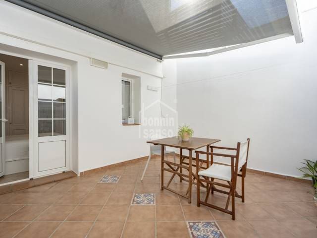 2 soverom Leilighet til salgs i Es Castell - € 295 000 (Ref: 9958814)