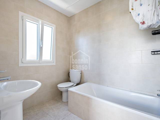 Chalet de 4 habitaciones en San Luis / Sant Lluís en venta con piscina garaje - 1.350.000 € (Ref: 9973580)